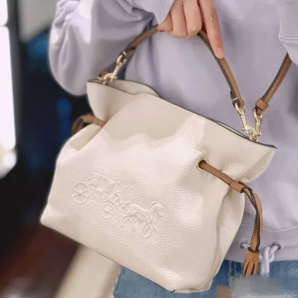 Coach | Bags | Coach Andy Crossbody With Horse And Carriage  display picture 2